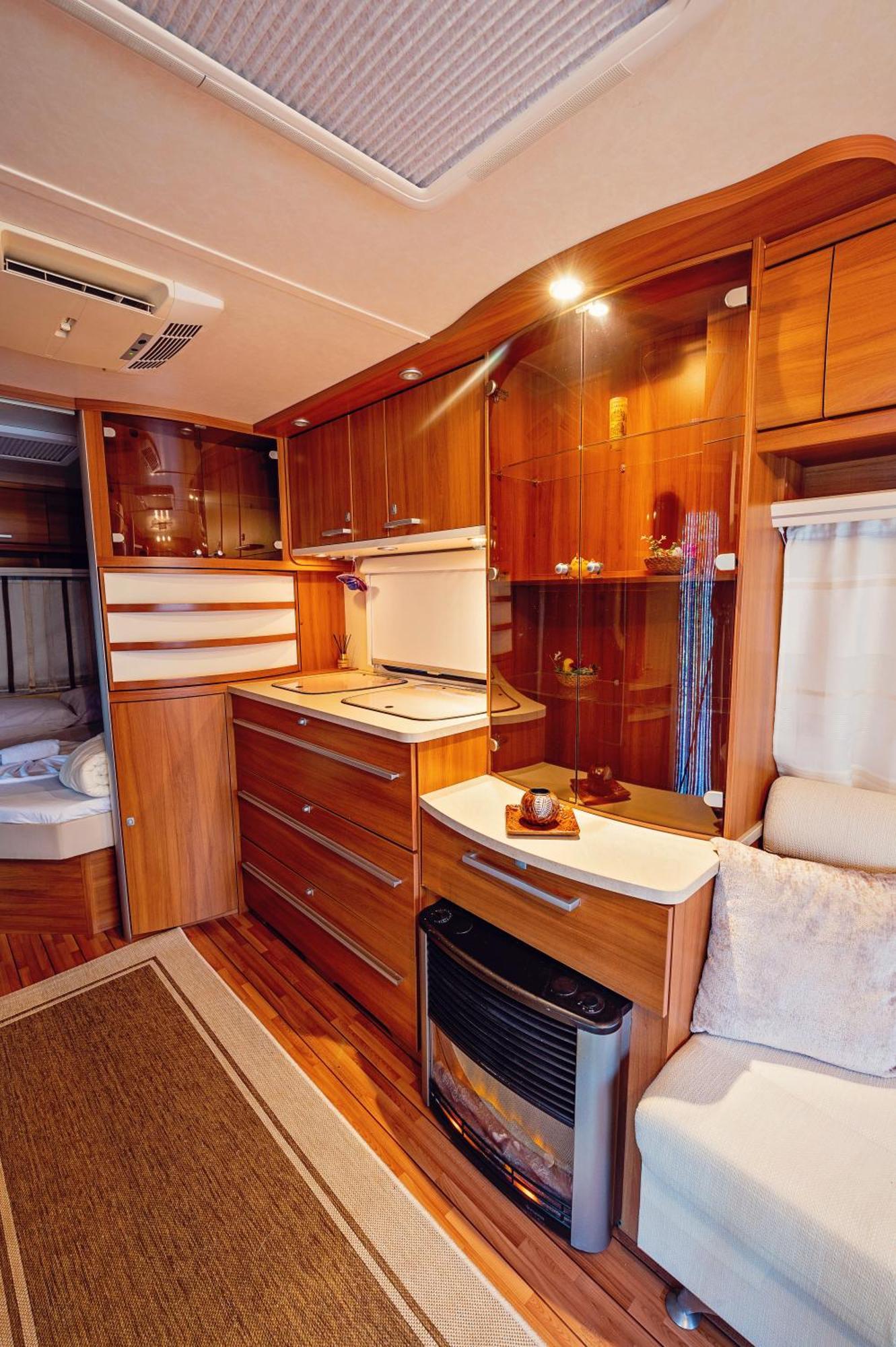 Каравани Avi Iris Фичоза Hotel Varna Luaran gambar